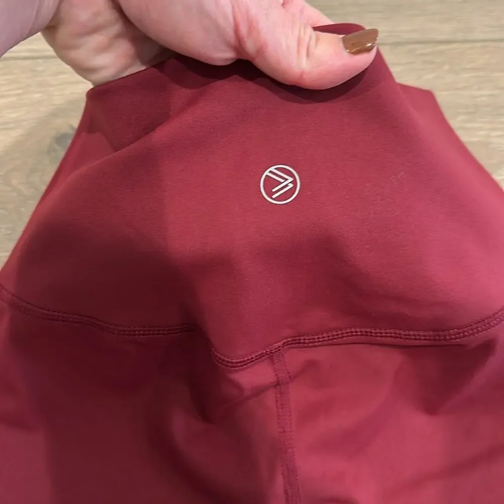 SAVVI Burgundy Wine Red Sienna Mid Rise Active Workout Running Biker Shorts Sz S